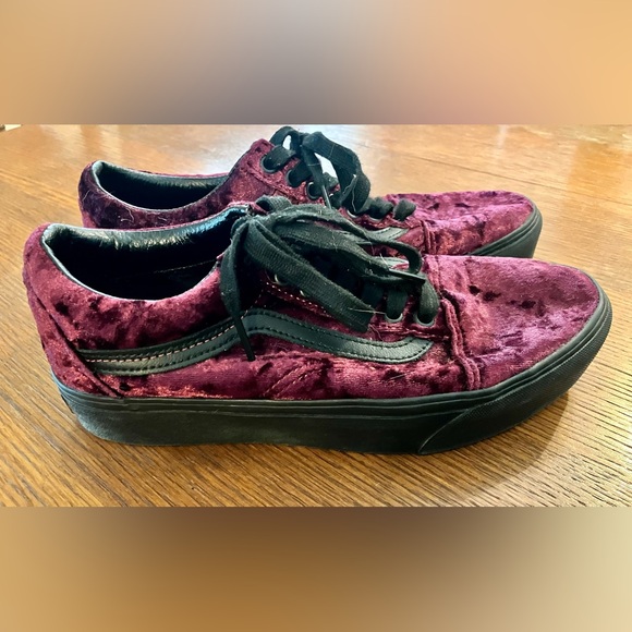 Vans Old Skool Platform Crushed Velvet in Burnt Russet - Picture 2 of 4